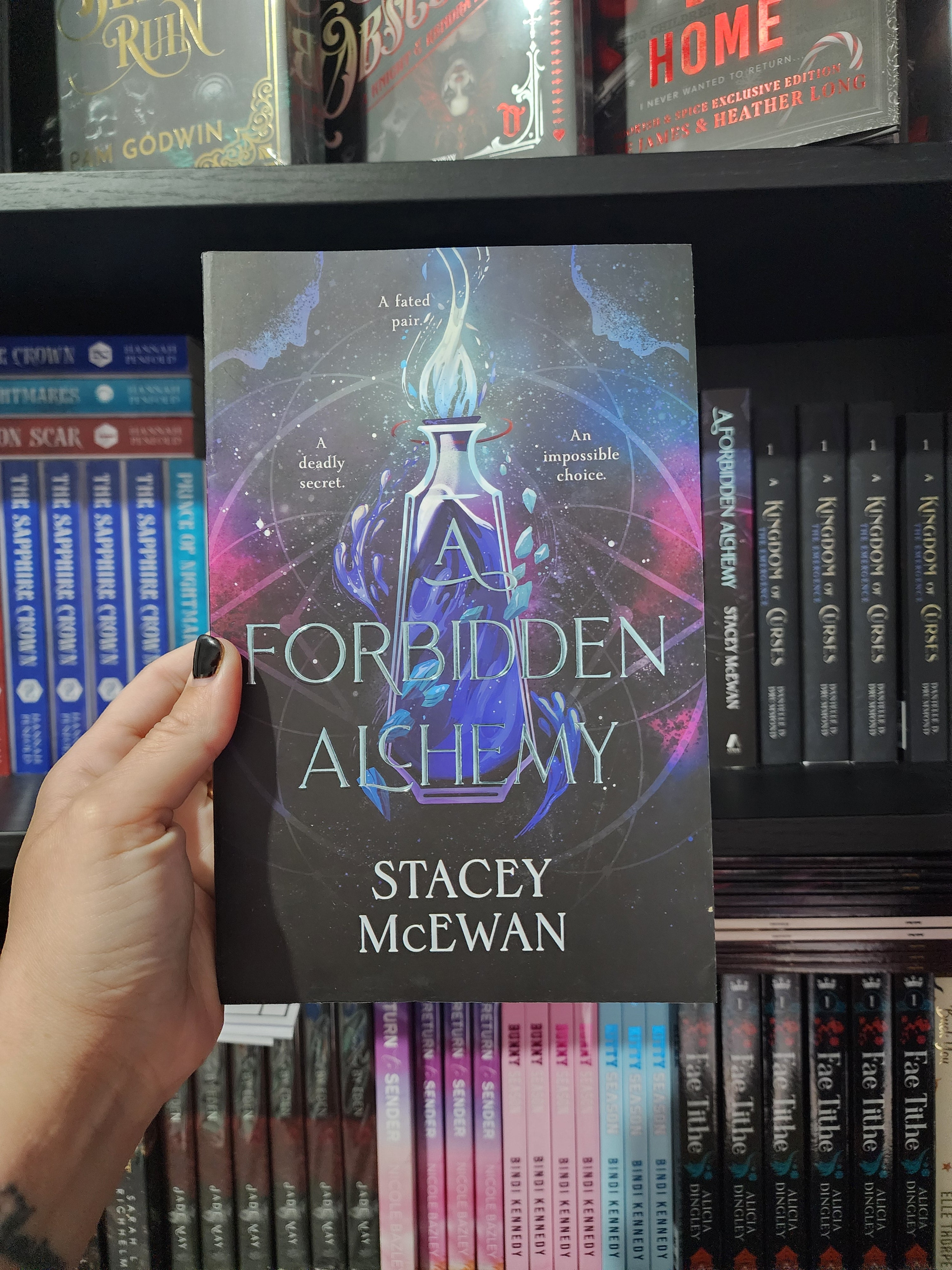 A Forbidden Alchemy | Stacey McEwan – Cinder and Ink Books